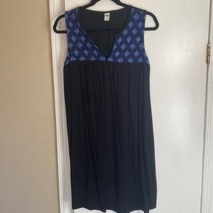 Embroidered dress/ cover up
